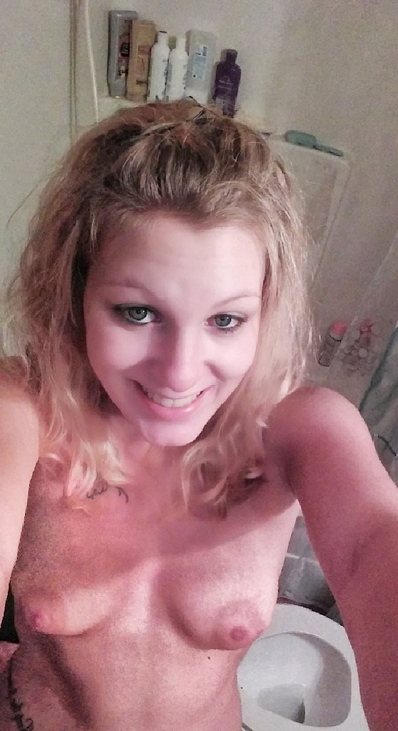 ShowStoppingSarah from Greater London,United Kingdom